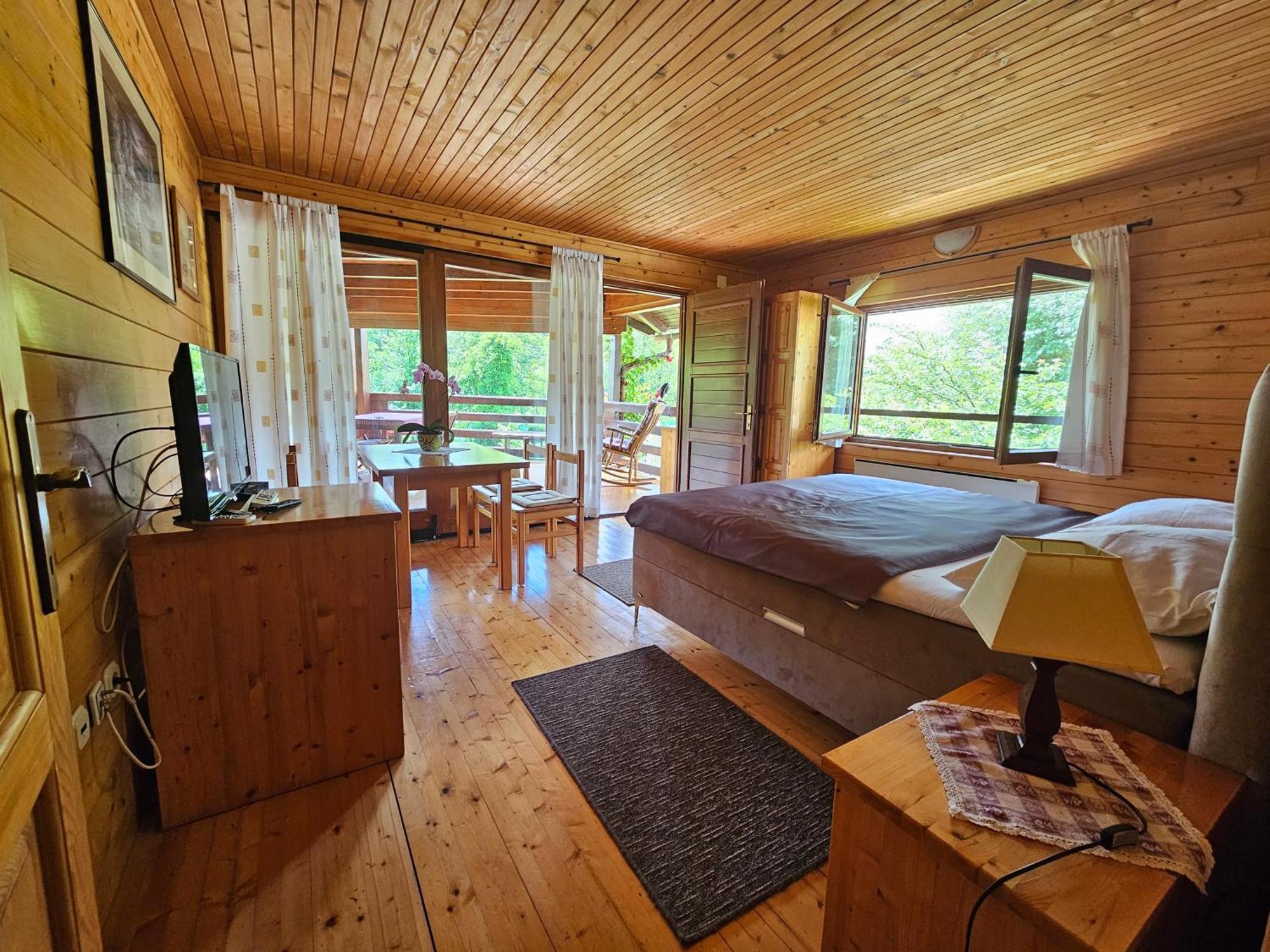 Apartment Mreznicka Kuca 더가리사 외부 사진