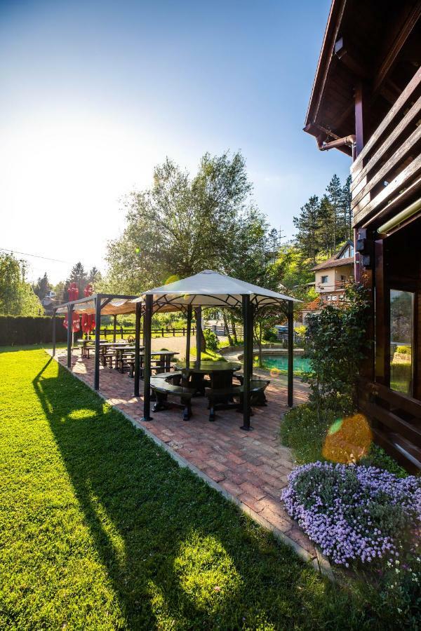 Apartment Mreznicka Kuca 더가리사 외부 사진
